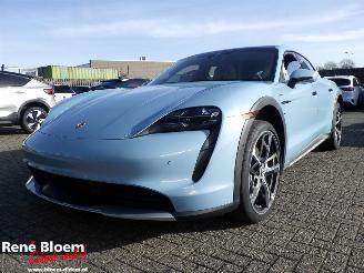 Voiture accidenté Porsche Taycan 4 Cross Turismo 2025/11