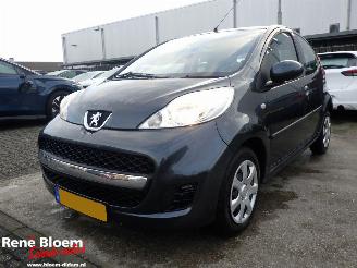 Voiture accidenté Peugeot 107 1.0-12V XR 5drs Airco 2010/5