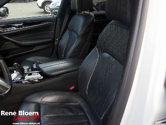 BMW 5-serie 520i High Executive picture 27