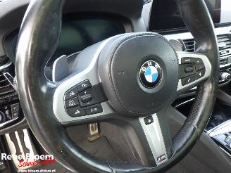 BMW 5-serie 520i High Executive picture 28