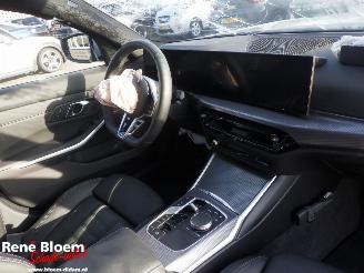 BMW 3-serie 330e XDrive M-pakket Full Option 292pk picture 15