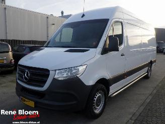 Vaurioauto  commercial vehicles Mercedes Sprinter 316 2.2 CDI L3H2 DC 2020/1