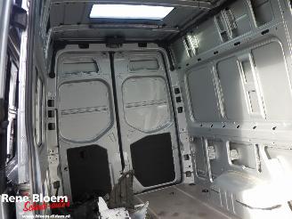 Mercedes Sprinter 319 1.9 CDI L2H2 190pk aut picture 17