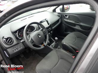 Renault Clio 0.9 TCE Expression 5drs Navi picture 14