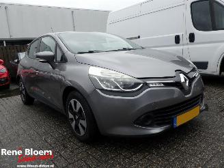 Renault Clio 0.9 TCE Expression 5drs Navi picture 5