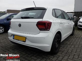 krockskadad bil auto Volkswagen Polo 1.0 MPi Comfortline 2019/6