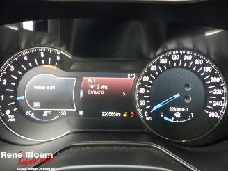 Ford Mondeo 2.0 TDCI Vignale 180pk picture 18