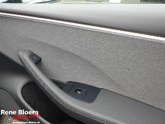 Tesla Model 3 RWD 60kwh 283pk Aut picture 16