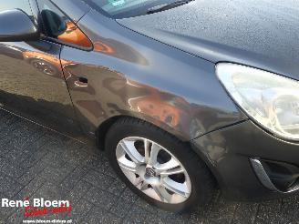 Opel Corsa 1.4-16V 5drs Airco picture 7