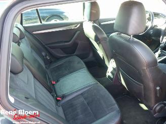 Skoda Octavia Combi 1.0 TSI Greentech Style Business picture 8