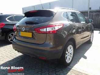 uszkodzony samochody osobowe Nissan Qashqai 1.2 Business Edition 116pk Automaat 2017/3