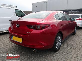 Vaurioauto  passenger cars Mazda 3 2.0 e-SkyActiv-X MHybrid 186 Comfort 2022/3