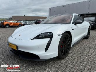 krockskadad bil auto Porsche Taycan 4S Performance 84kwh Full Options 2021/12