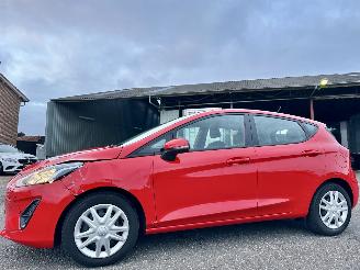 uszkodzony samochody osobowe Ford Fiesta 1.0 EcoBoost Turbo 94pk 6-bak - bwjr 2021 - Connected - airco - 34dkm nap - cruise - line assist - licht + regensensor - dab - bleutooth app 2021/1