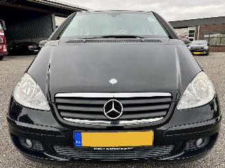 Mercedes A-klasse 150 1.5i 95pk automaat Polar Star - nap - airco - cruise - lmv - mistlampen - licht + regensensor + dimmend spiegel picture 63