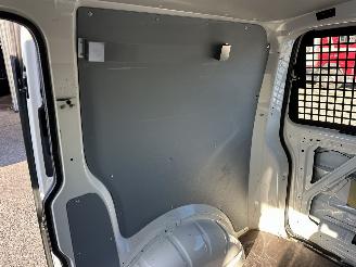 Volkswagen Transporter 2.0 TDI 102pk euro.6 L1/H1 Comfortline - nap - navi - pdc - airco - cruise control - licht + regensensor picture 73