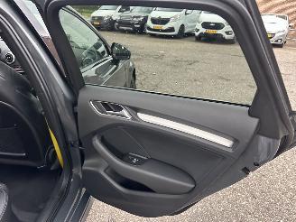 Audi A3 sportback 1.5 TFSI 150pk aut + f1 S-Line Ed - pano - virtual - cam - carbon - leer - gele gordels - s3 picture 68