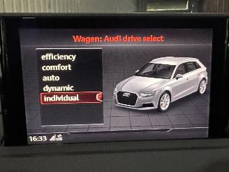 Audi A3 sportback 1.5 TFSI 150pk aut + f1 S-Line Ed - pano - virtual - cam - carbon - leer - gele gordels - s3 picture 31