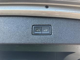 Volkswagen Tiguan 1.4 TSI 150pk aut + f1 R-Line - pano - nap - massage - trekh - front + line assist - dynaudio - virtual picture 91