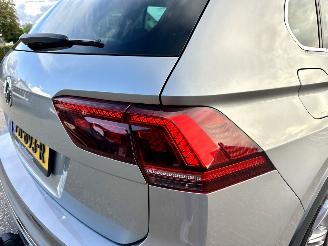 Volkswagen Tiguan 1.4 TSI 150pk aut + f1 R-Line - pano - nap - massage - trekh - front + line assist - dynaudio - virtual picture 102