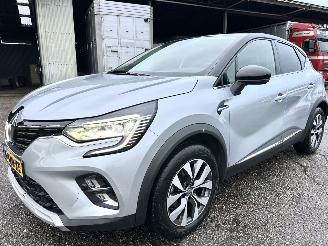 Renault Captur Gereserveerd 1.0 TCe Turbo 101pk Intens - nap - navi - camera - pdc v+a - keyless - virtual - front + line assist - sfeerverl picture 2