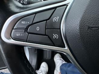Renault Captur Gereserveerd 1.0 TCe Turbo 101pk Intens - nap - navi - camera - pdc v+a - keyless - virtual - front + line assist - sfeerverl picture 27