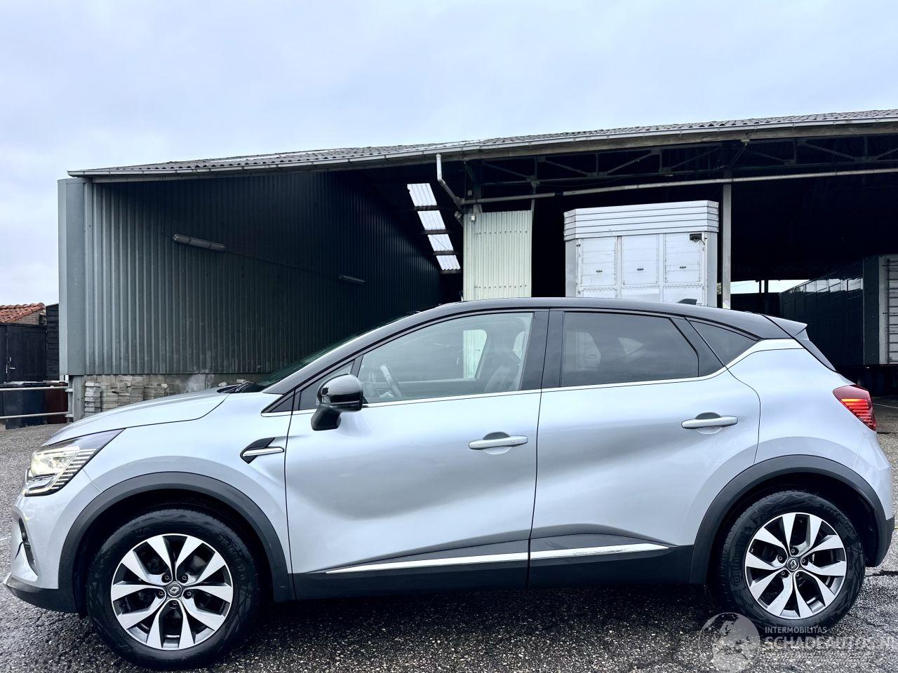 Renault Captur Gereserveerd 1.0 TCe Turbo 101pk Intens - nap - navi - camera - pdc v+a - keyless - virtual - front + line assist - sfeerverl