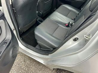 Toyota Yaris Gereserveerd 1.5 Hybrid 89pk automaat 5drs - nap - camera - clima - cruise - keyless entry + start - 2e eig - licht + regens picture 59