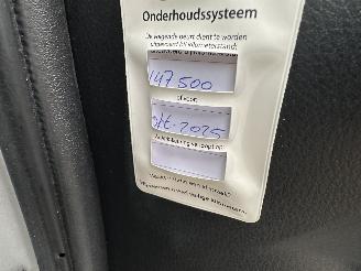Toyota Yaris Gereserveerd 1.5 Hybrid 89pk automaat 5drs - nap - camera - clima - cruise - keyless entry + start - 2e eig - licht + regens picture 34