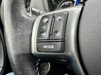 Toyota Yaris Gereserveerd 1.5 Hybrid 89pk automaat 5drs - nap - camera - clima - cruise - keyless entry + start - 2e eig - licht + regens picture 45