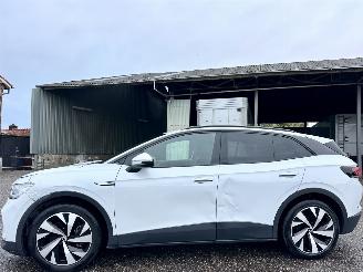 skadebil auto Volkswagen ID.4 Business 77Kwh 204pk aut 2021/12