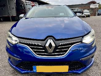 Renault Mégane 1.3 TCe Turbo 140pk 7-traps aut GT-Line - head up - bose - kuipstoelen - nav - cam - keyless - sfeerverl picture 3
