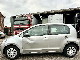 Schadeauto Volkswagen Up! 1.0 2023/1