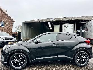 škoda osobní automobily Toyota C-HR Gereserveerd 1.8 Full Hybrid 148pk aut Energy - 42dkm nap - navi - camera - keyless entry + start - front + line assist 2019/2
