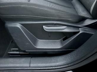 Audi Q2 2.0 TDI Quattro 150pk 7-traps aut Sport - navi - camera - stoelverw - line + file + emergency assist picture 62