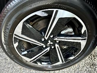 Mitsubishi Eclipse Cross 2.4 PHEV Plug-In Hybrid AWD Instyle - nap - pano - hud - leer - stuur + stoelverw v+a - 360cam - front + line + side assist picture 90