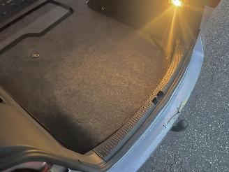 Volkswagen Touran VAN 1.6 TDI 105pk 7-Traps dsg aut Comf - nap - clima - cruise - trekh - lmv - privacy glass - luxe uitvoering picture 12