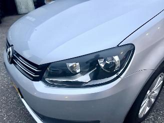 Volkswagen Touran VAN 1.6 TDI 105pk 7-Traps dsg aut Comf - nap - clima - cruise - trekh - lmv - privacy glass - luxe uitvoering picture 57