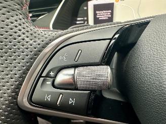 Skoda Octavia RS 2.0 TSI 265pk Aut + F1 Combi - pano - crystal light - front + line + side assist - virtual - 19 inch - keyless picture 46