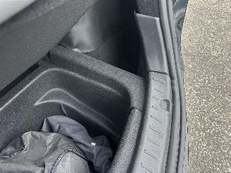 Tesla Model Y Gereserveerd long range 75kwh aut - pano - leer - carbon - 360cam - stoelverw v+a - multimedia achter picture 76
