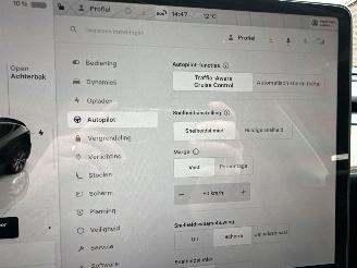 Tesla Model Y Gereserveerd long range 75kwh aut - pano - leer - carbon - 360cam - stoelverw v+a - multimedia achter picture 25