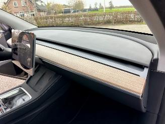 Tesla Model Y Gereserveerd long range 75kwh aut - pano - leer - carbon - 360cam - stoelverw v+a - multimedia achter picture 47
