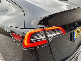 Tesla Model Y Gereserveerd long range 75kwh aut - pano - leer - carbon - 360cam - stoelverw v+a - multimedia achter picture 100