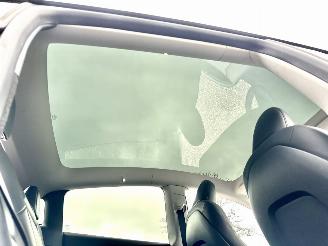 Tesla Model Y Gereserveerd long range 75kwh aut - pano - leer - carbon - 360cam - stoelverw v+a - multimedia achter picture 13