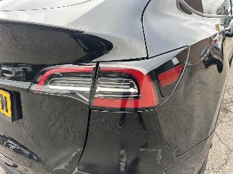 Tesla Model Y Gereserveerd long range 75kwh aut - pano - leer - carbon - 360cam - stoelverw v+a - multimedia achter picture 114