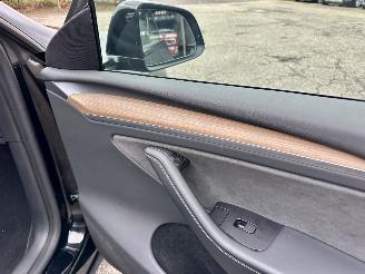 Tesla Model Y Gereserveerd long range 75kwh aut - pano - leer - carbon - 360cam - stoelverw v+a - multimedia achter picture 48