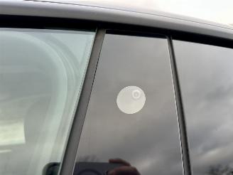 Tesla Model Y Gereserveerd long range 75kwh aut - pano - leer - carbon - 360cam - stoelverw v+a - multimedia achter picture 109