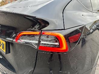 Tesla Model Y Gereserveerd long range 75kwh aut - pano - leer - carbon - 360cam - stoelverw v+a - multimedia achter picture 101