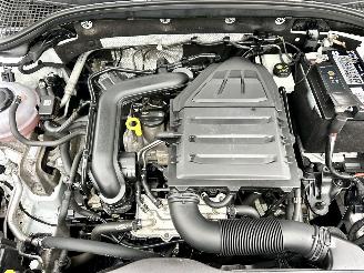 Skoda Octavia 1.0 TSI 116pk 6-bak Greentech Bus Edition Plus - xenon - virtual - camera - pdc - carplay - clima - cruise picture 81