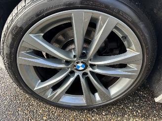 BMW 5-serie Touring 520i 184pk 8-traps aut Luxury Ed - nap - leer - stoelverw - elektr trekh + stuur - memory l+r picture 100